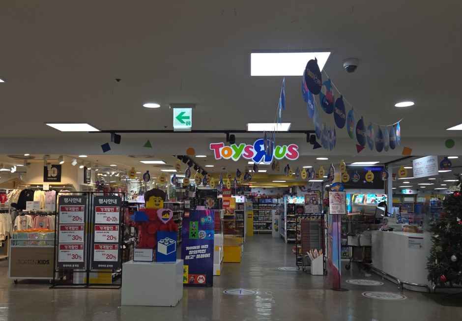 TOYSRUS LOTTE Mart Junggye Branch [Tax Refund Shop](토이저러스 롯데마트 중계점)