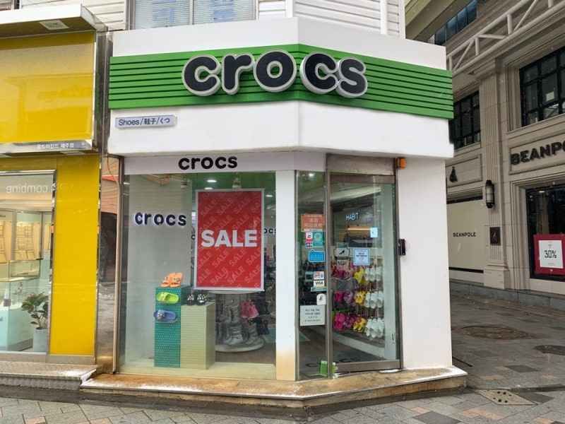 [事後免税店]crocs（クロックス）・チェジュ（済州）店