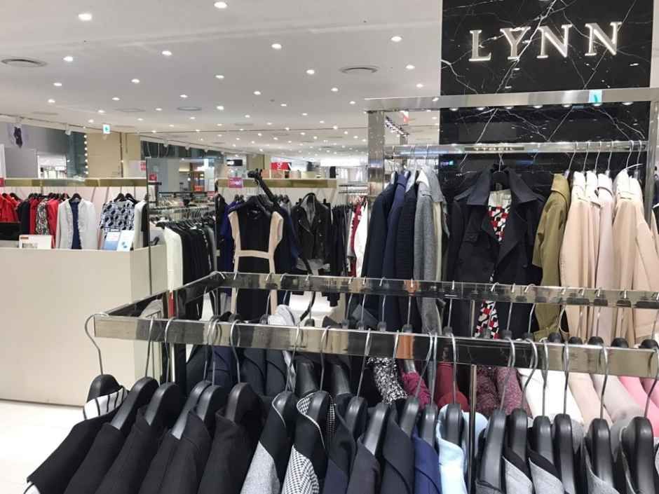 [事後免税店] LYNN（リン）・ロッテモールクァンミョン（光明）店(린 롯데몰 광명점)
