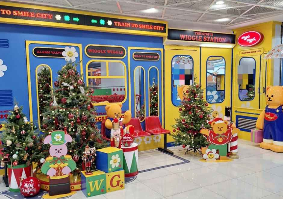 Wiggle Wiggle Town Myeongdong Branch [Tax Refund Shop](위글위글 타운 명동점)