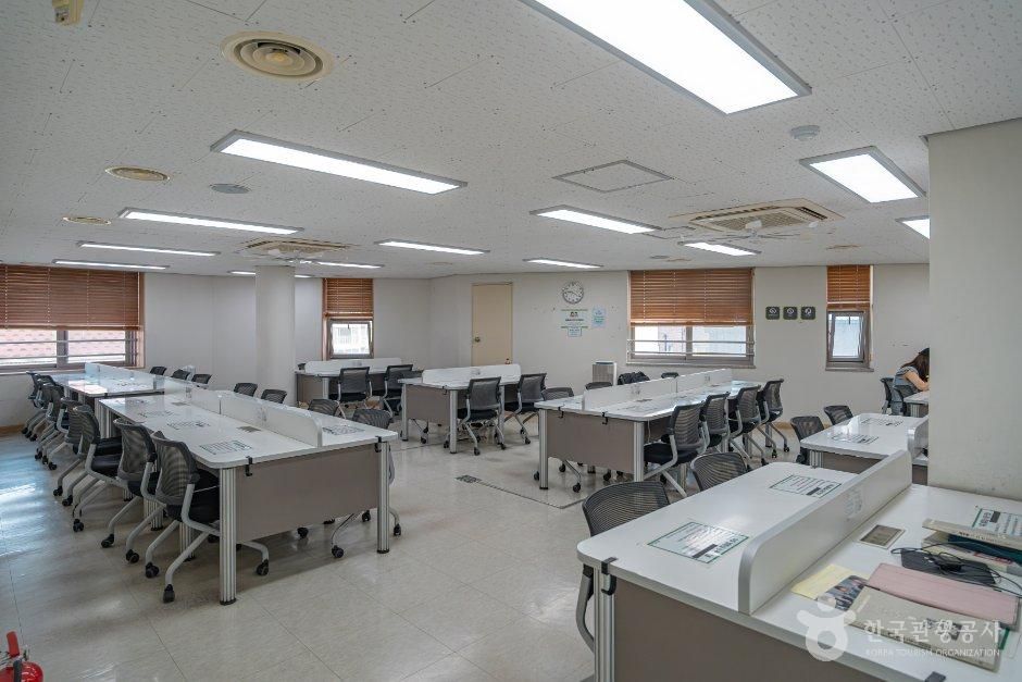 서울_양천구_양천구 갈산도서관 (2).jpg