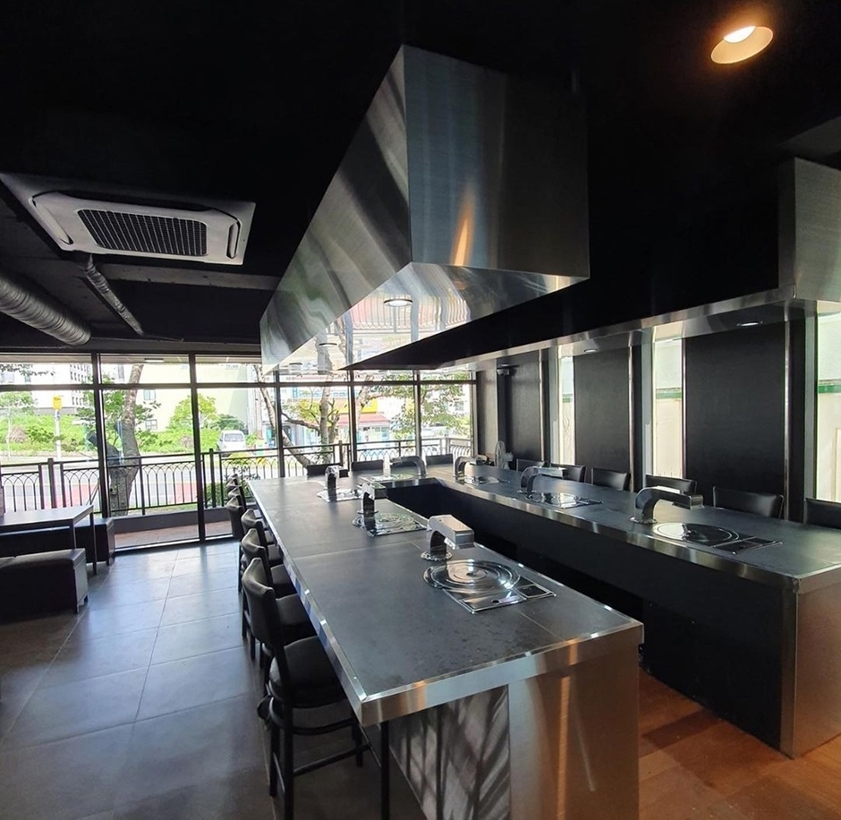 華古黒豚 新市街店