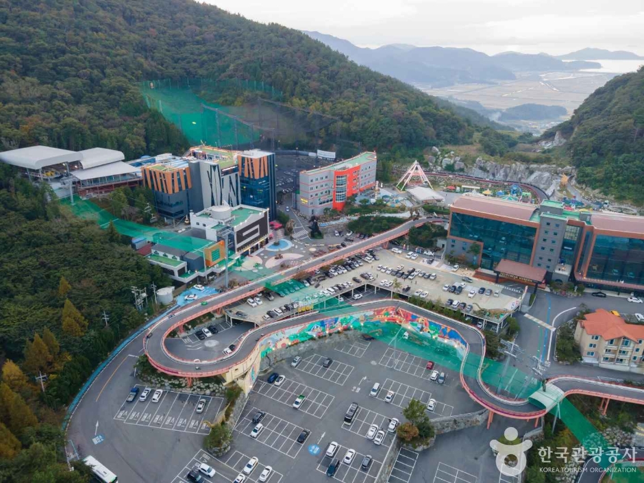 丽水U-World斜坡滑车主题公园