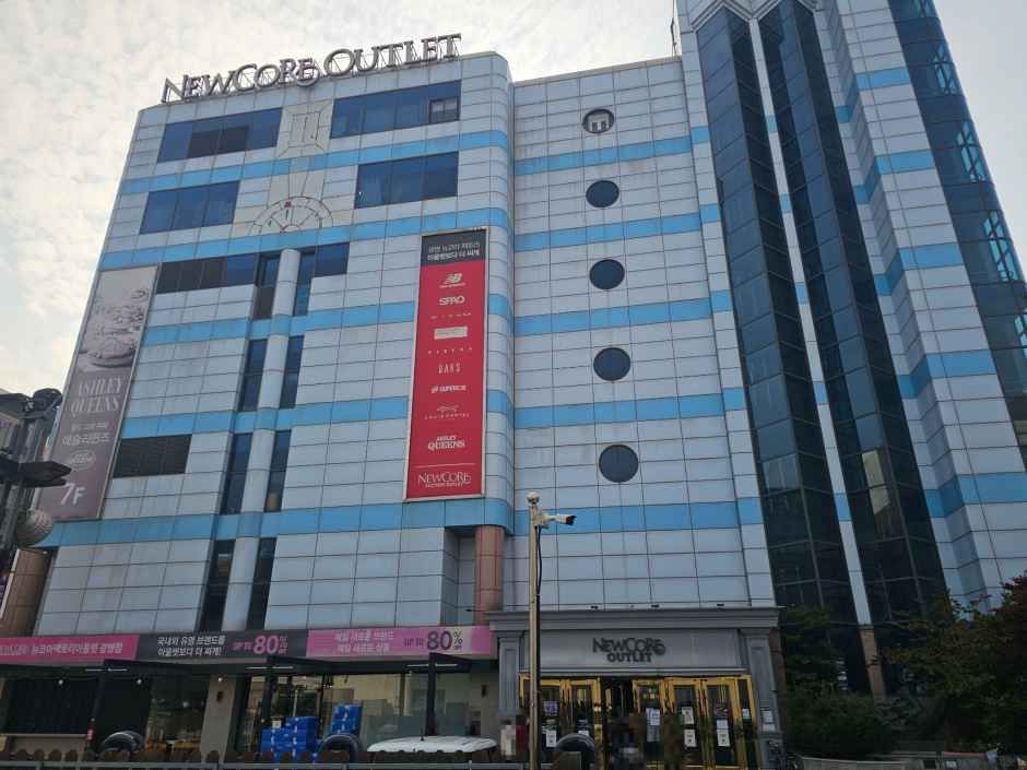 [事后免税店]Cindy童装NEWCORE FACTORY奥特莱斯光明店