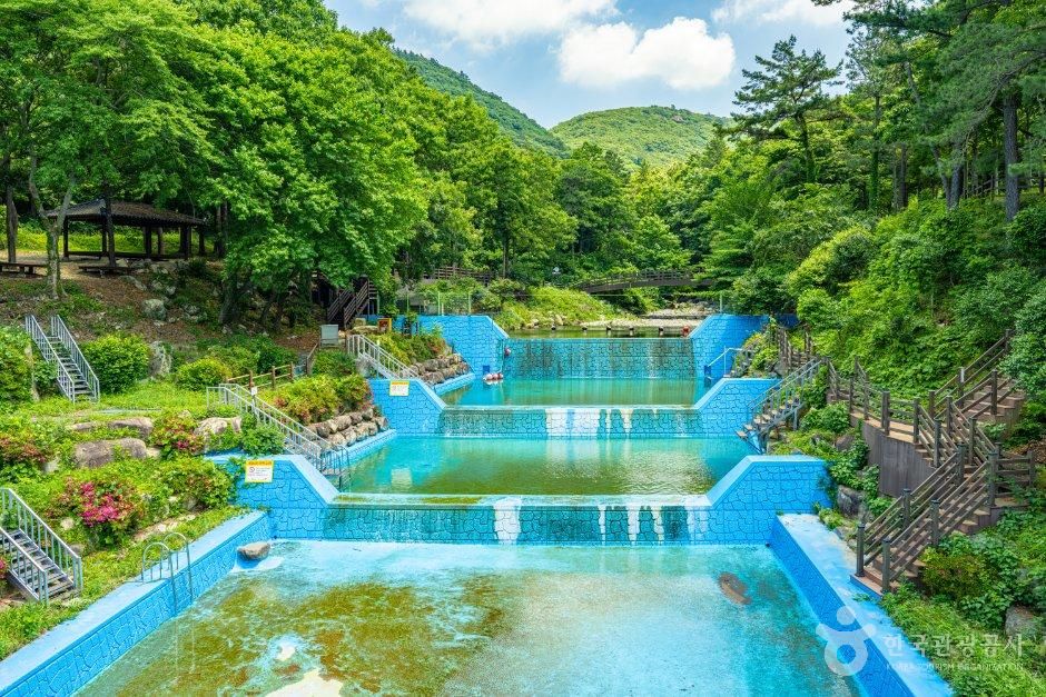 Gusugol Bongdong Valley