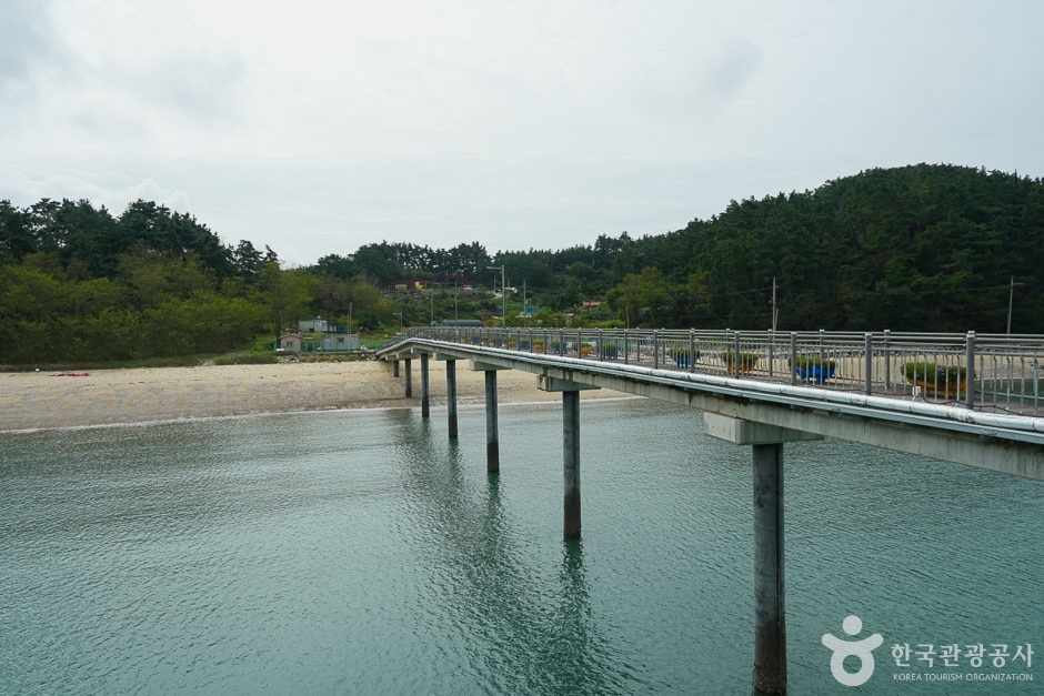 义项里海上钓鱼公园