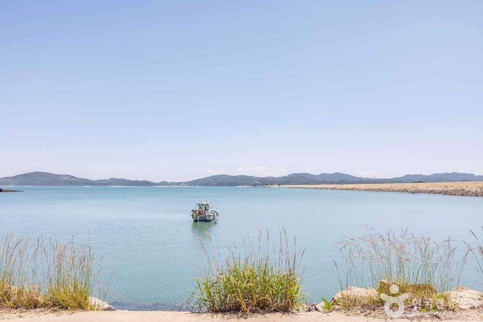 Mineodo Island
