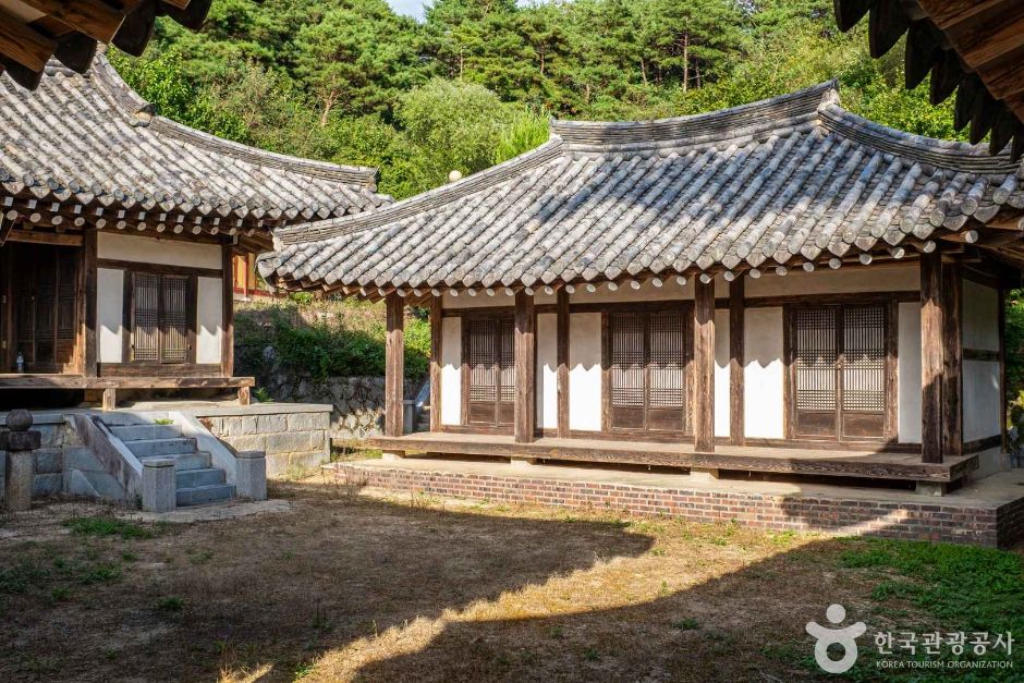 亀陽書院