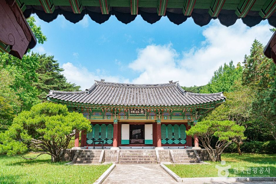 忠壮祠