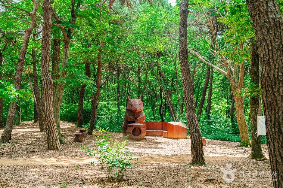 景巖近隣公園