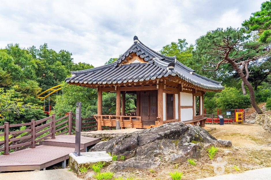 Unheungjeong Pavilion