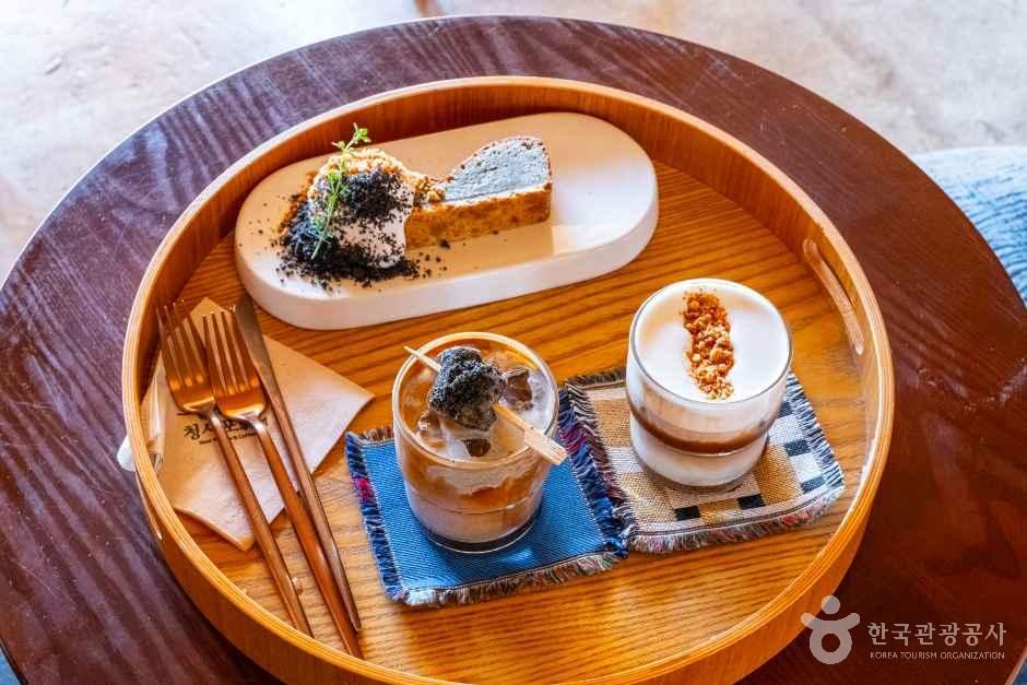 청사포역