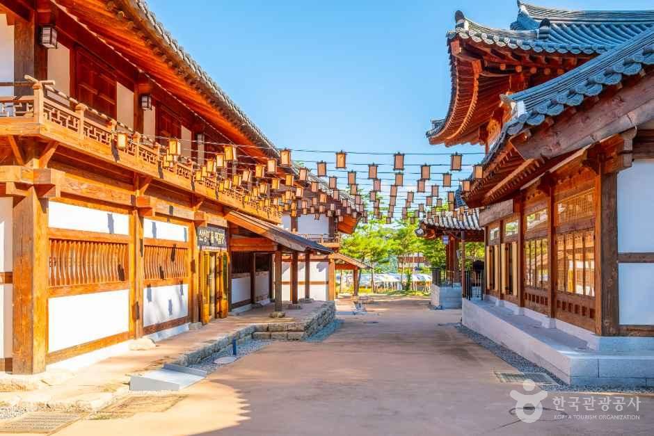 세계유교선비공원 & 한국문화테마파크 사진 6