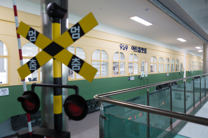 Culture Railway 959