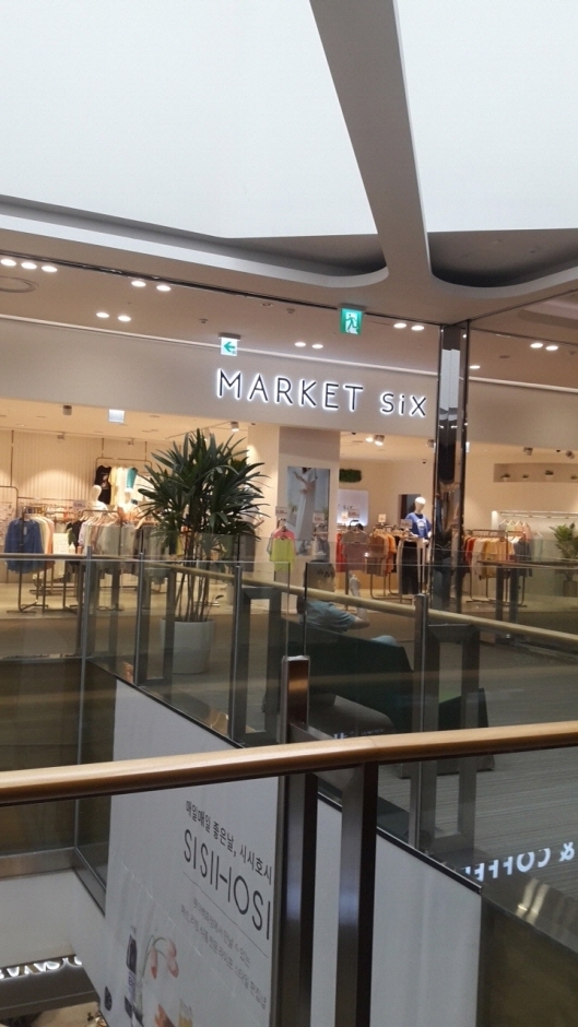 Market Six - Lotte Gimpo Airport Branch