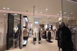 데코 롯데백화점영플라자 창원점