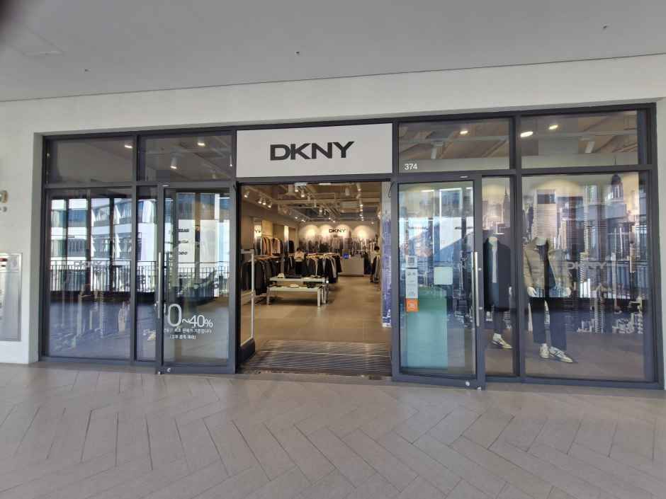 DKNY 현대프리미엄아울렛 김포점