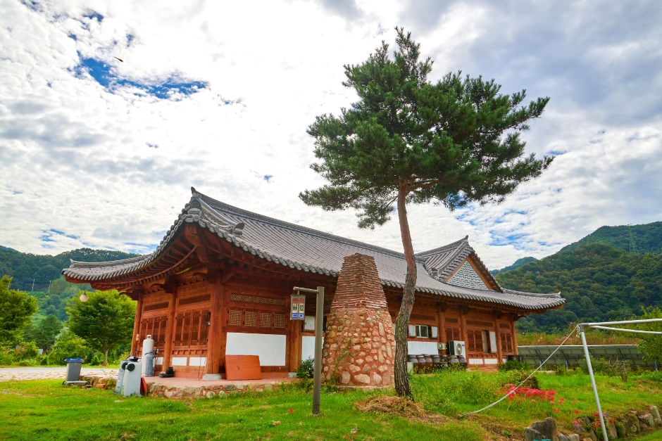 高山菖蒲村