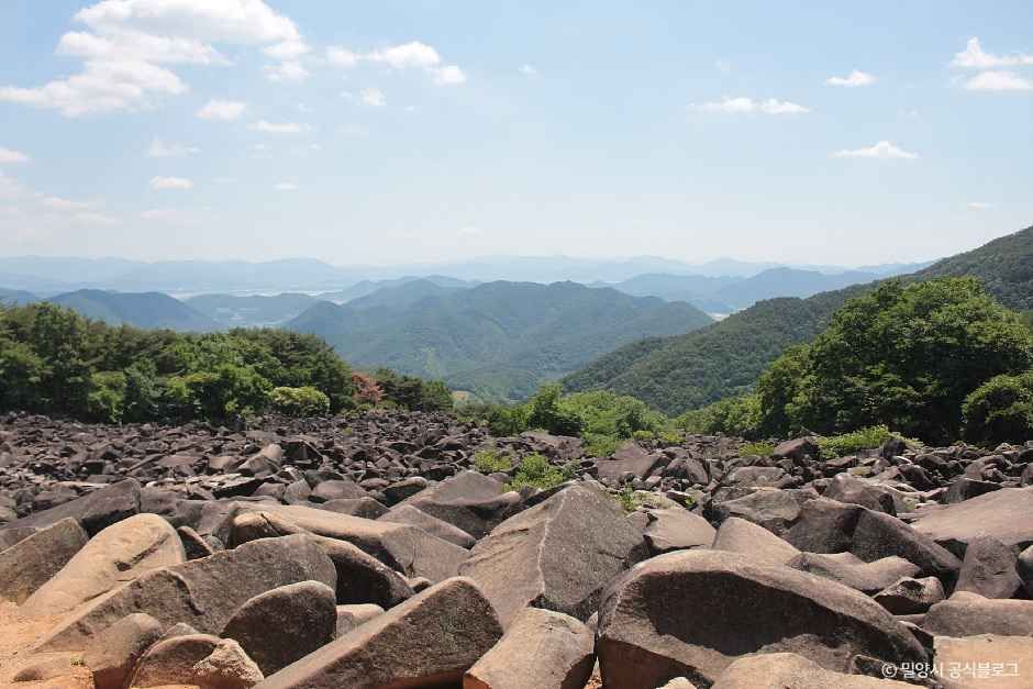 밀양 만어산 암괴류