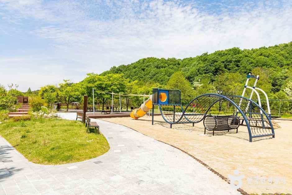 오창미래지농촌테마공원 캠핑장