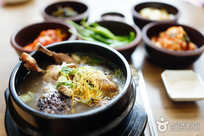 Habakguk Restaurant
