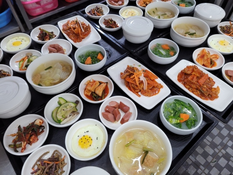 セボム食堂