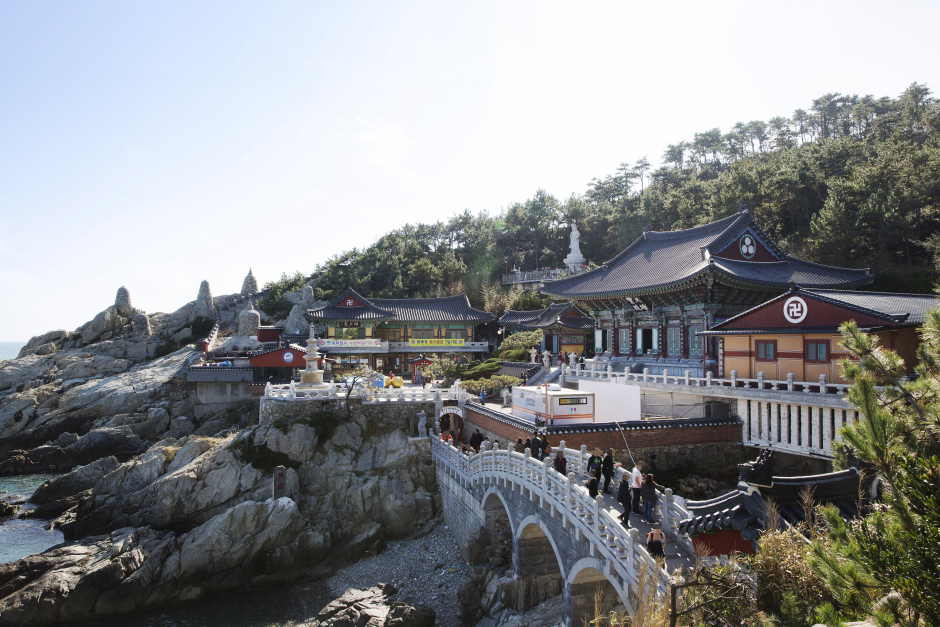 海東龍宮寺 （韓国観光公社観光データベース）