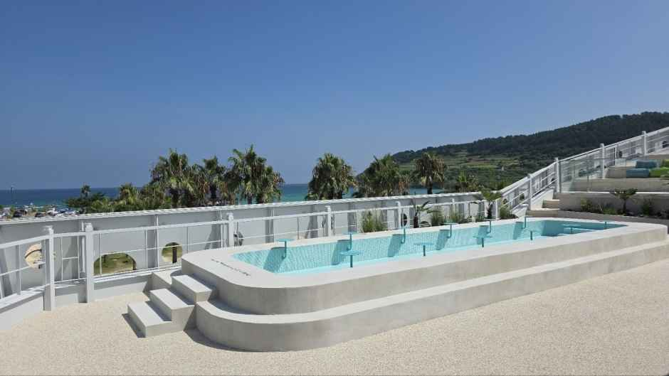 Olive Young - Jeju Hamdeok-ri Branch [Tax Refund Shop](올리브영 제주함덕점)