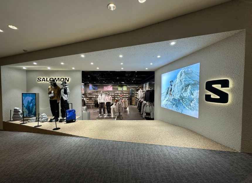 [事後免税店] SALOMON（サロモン）・ロッテプレミアムアウトレットトンブサン（東釜山）店(살로몬 롯데프리미엄아울렛 동부산점)