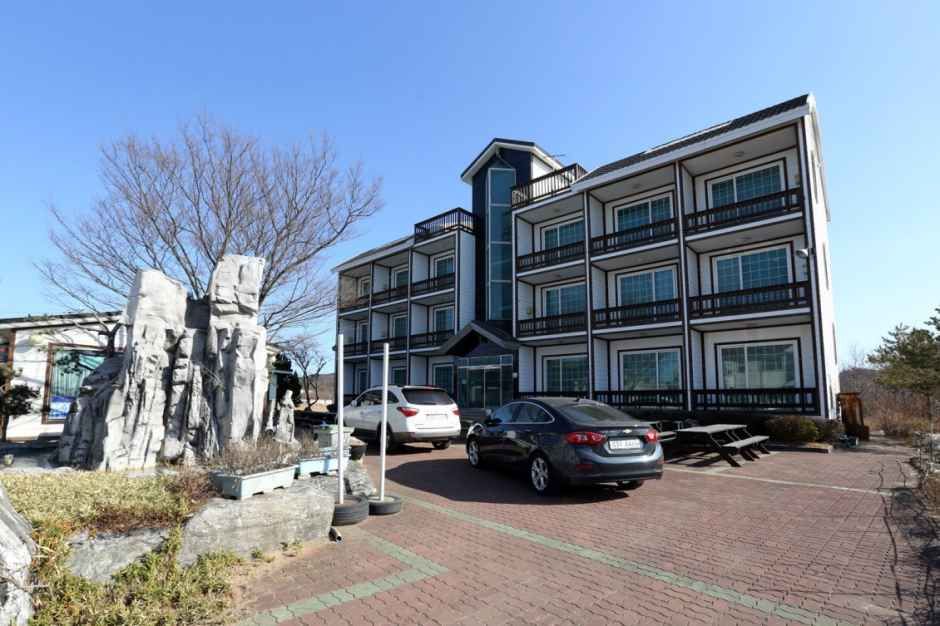 신두리파크펜션