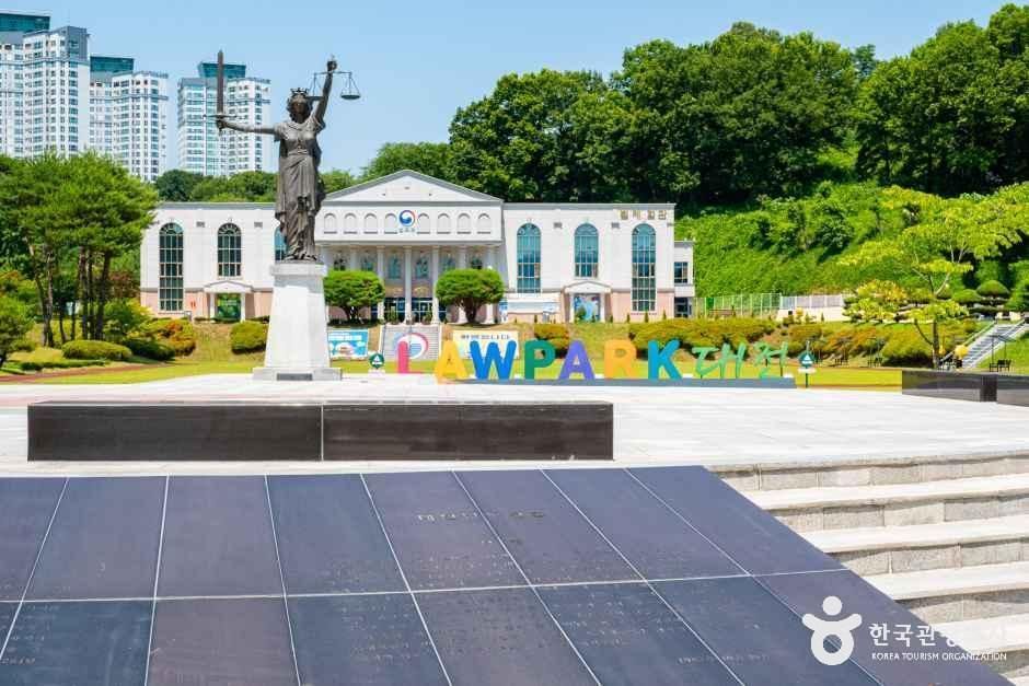 대전_유성_대전솔로몬로파크_외부_4.jpg