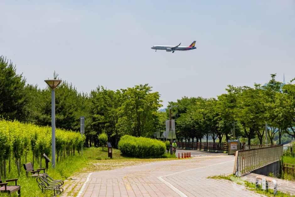경인아라뱃길 아라파크웨이마당