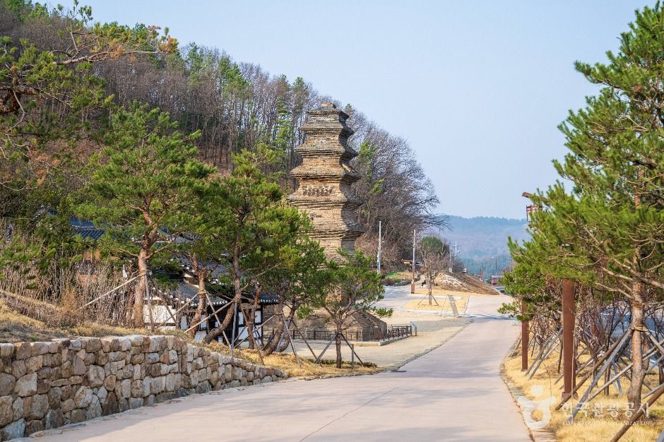 安東 法興寺跡七層塼塔