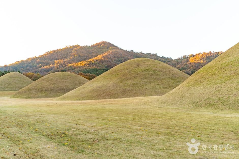 慶州西岳洞古墳群