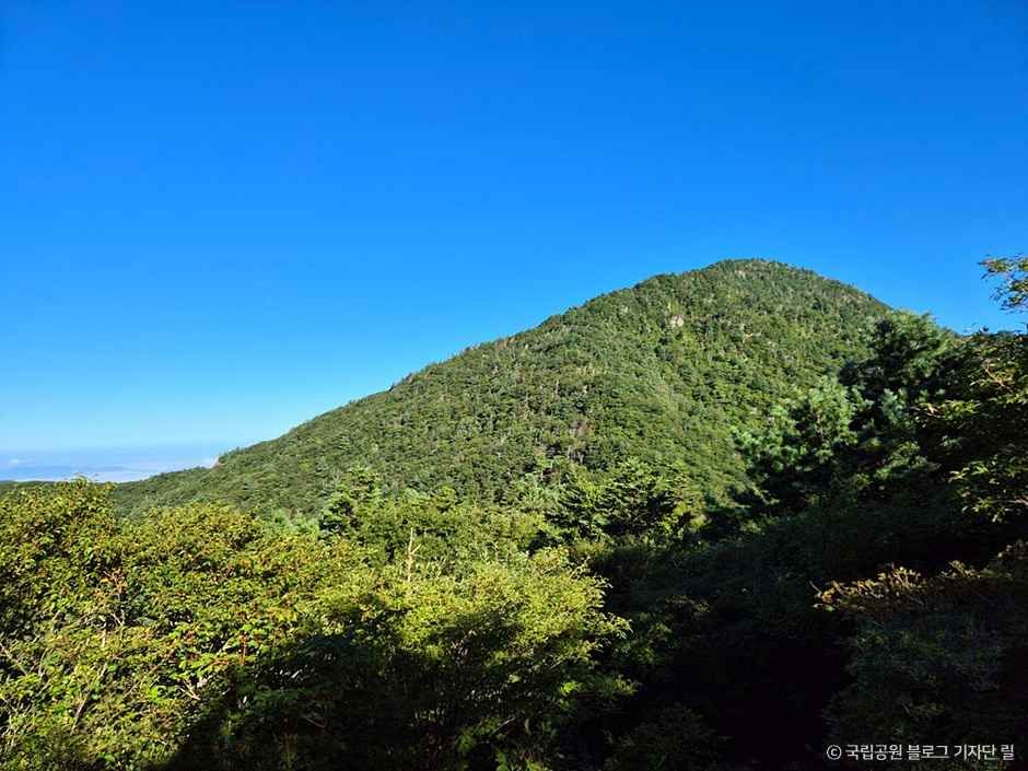 智異山般若峰