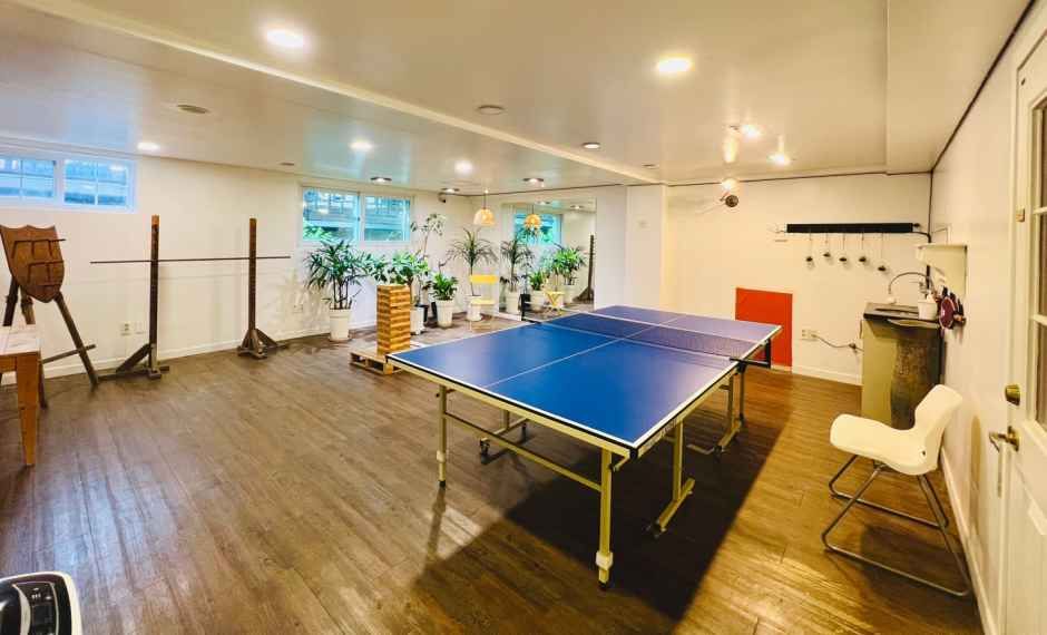 홍천_아레나펜션_공용휴게실 (3).jpg