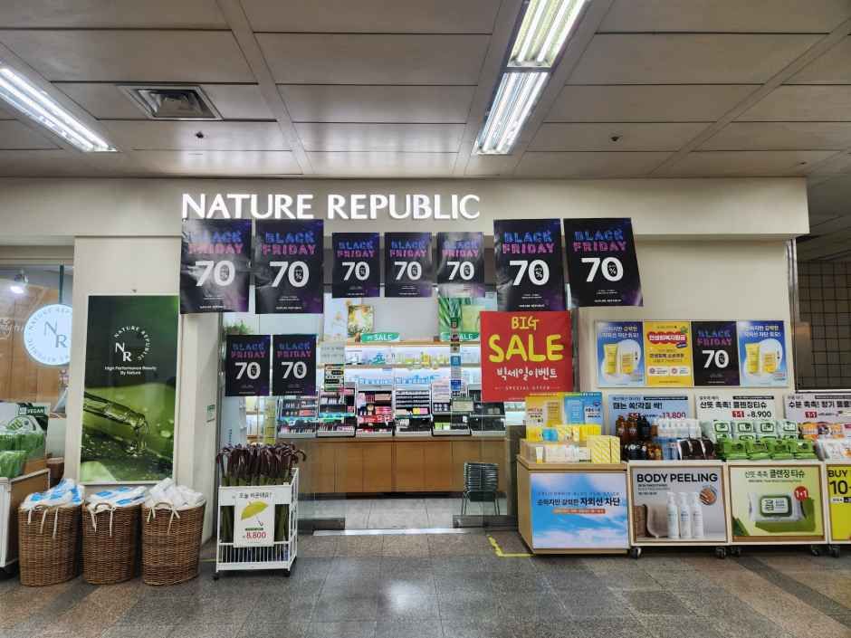 Nature Republic Seoul Subway Line 6 Gongdeok Station Branch [Tax Refund Shop]