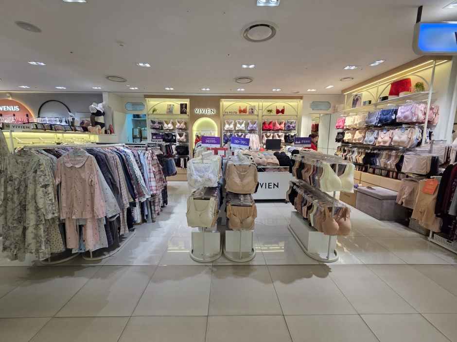 [事后免税店]vivien 现代奥特莱斯东大门店(비비안 현대아울렛 동대문점)