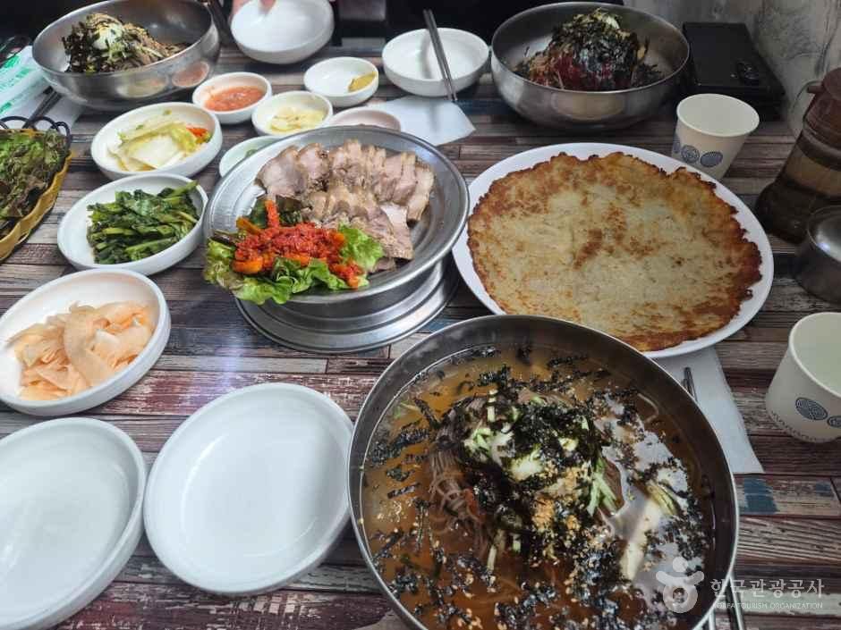 태기산막국수