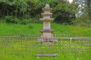 용흥리 해정사지 석탑