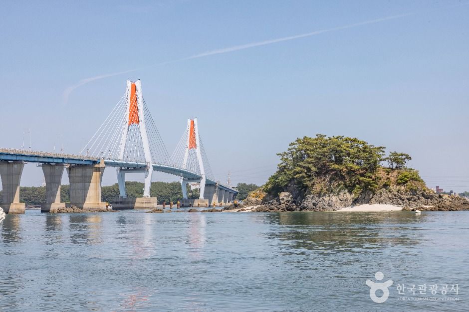 Jindu Pier