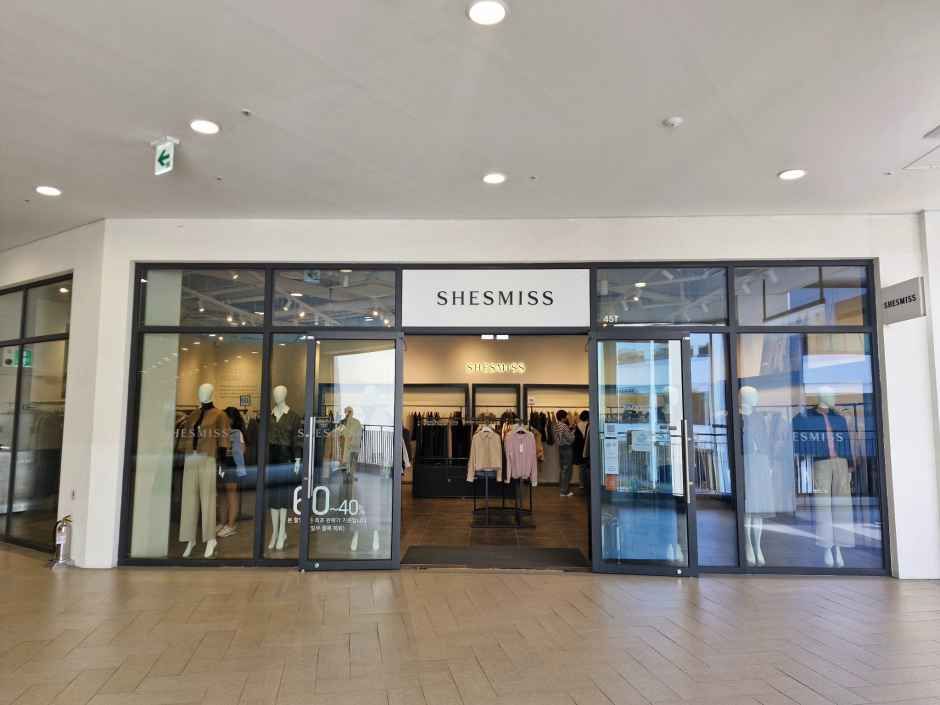 쉬즈미스 현대프리미엄아울렛 김포점