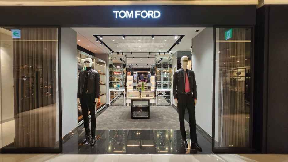 [事後免税店] TOM FORD（トム・フォード）・現代百貨店アプクジョン（狎鴎亭）本店(톰포드 현대백화점 압구정본점)