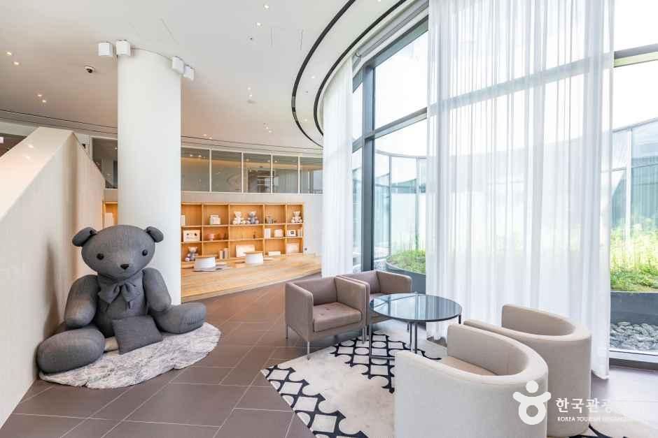 신라스테이 플러스 이호테우