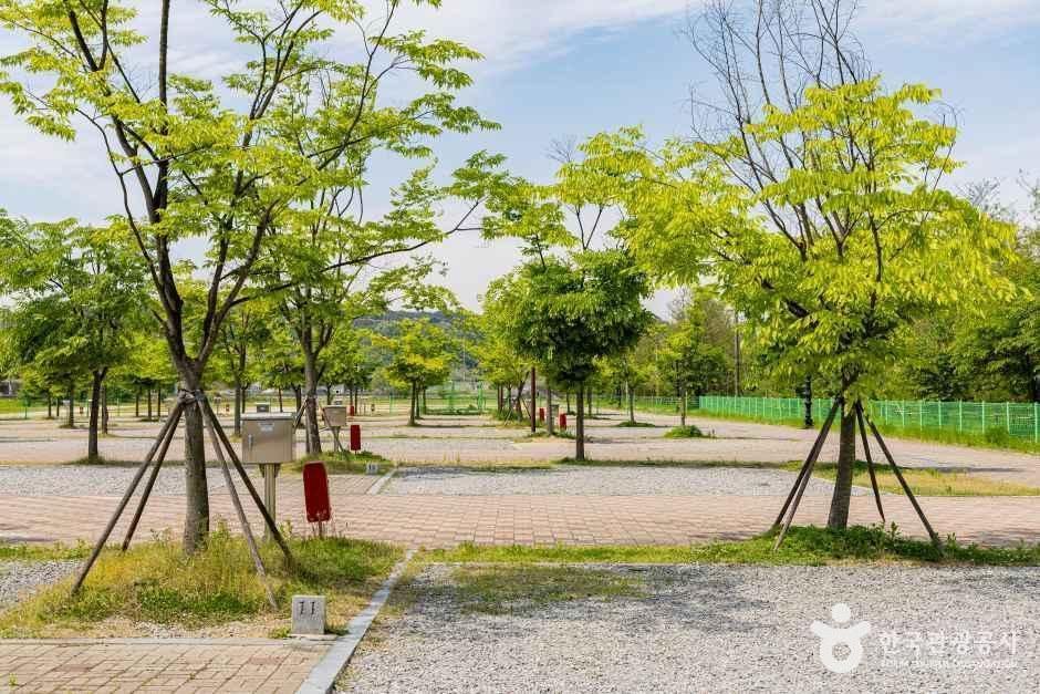 오창미래지농촌테마공원 캠핑장