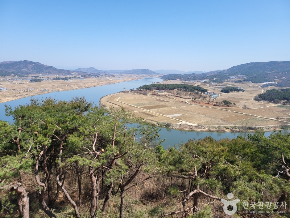 Nakdong River Gyeongcheondae (Gyeongcheondae Observatory)