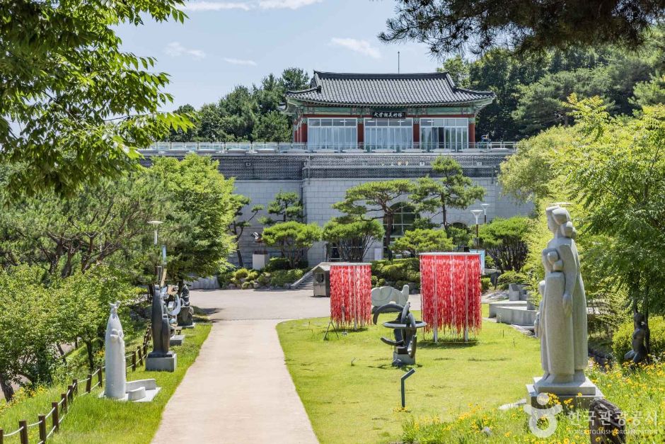 清州市立大青湖美术馆