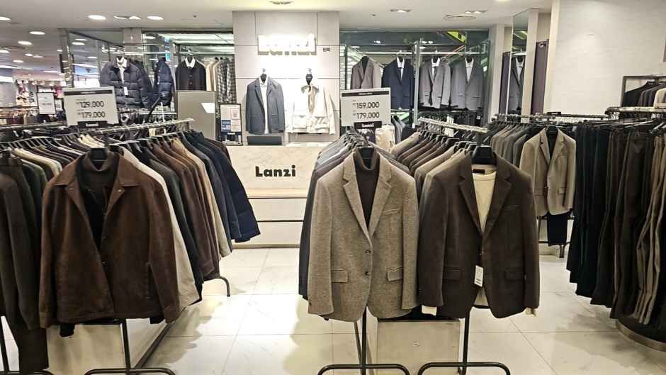 Ranzi Newcore Outlet Pyeongchon Branch