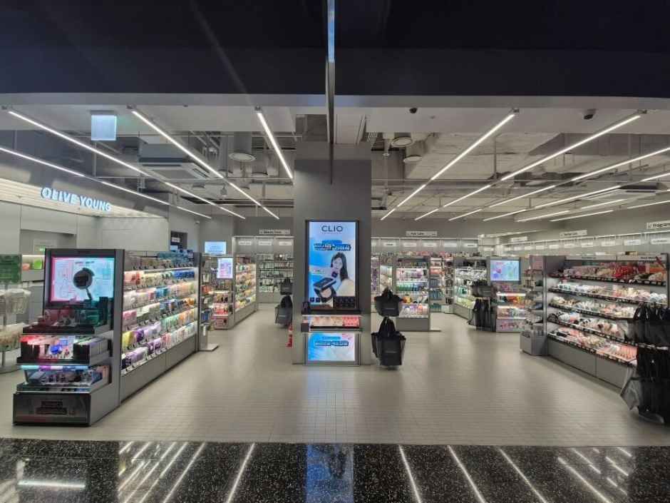[事後免税店] Olive Young・現代百貨店チュンドン（中洞）店(올리브영 현대백화점 중동점)