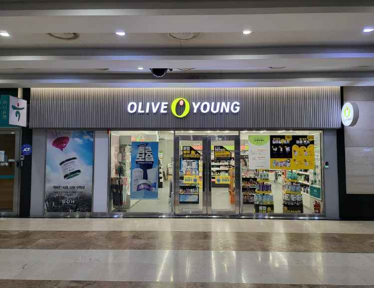 [事後免税店]Olive Young・スソ（水西）駅店(올리브영 수서역점)